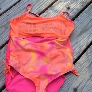 Girls one piece swim suit